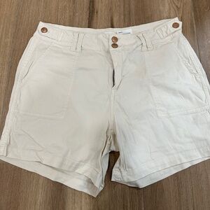 200001	Womens	Short	BKE	Stretch	Tan	29		Like New